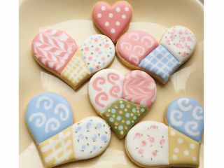 色やデザインの配置はは当日、お二人で相談しながら決めていくので楽しいですよ。