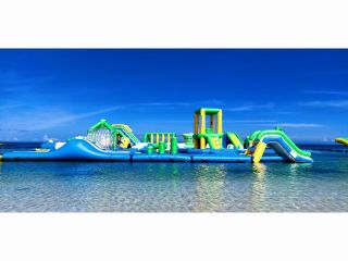 美らSUNビーチの海上ゆうえんち!