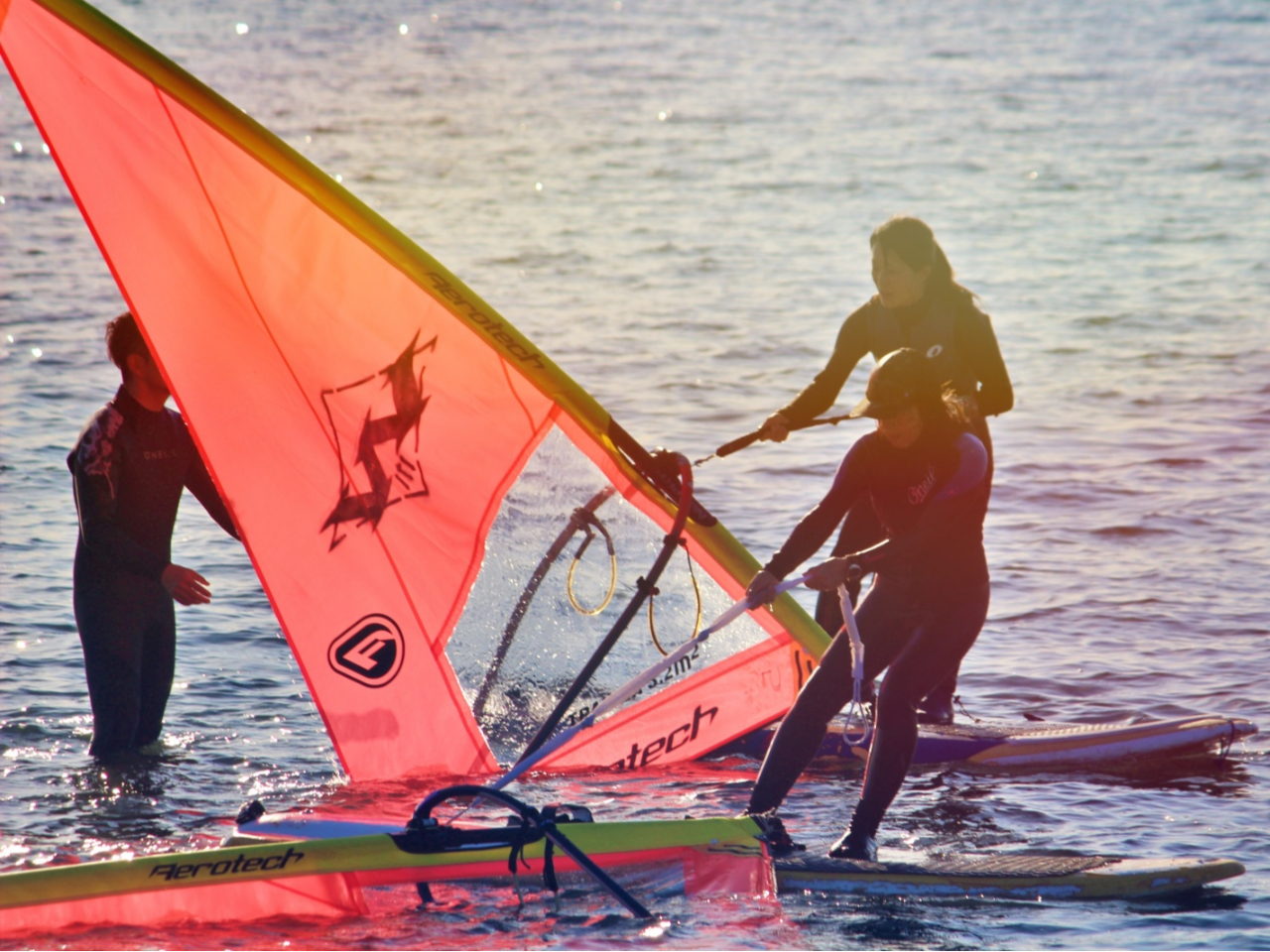 ͂߂ĂłSIut背N`[܂