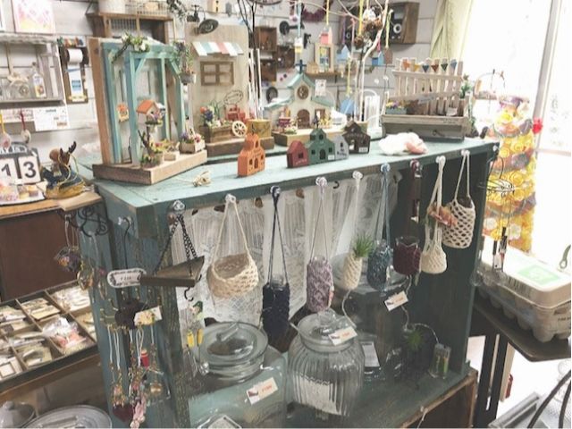 沖縄 浦添 住宅街にある可愛い雑貨屋 さんでのタイルで作るcafe風トレー体験 お一人様からお気軽に 女性に人気 カップル ファミリーおすすめ Zakka Vesely じゃらん遊び体験 沖縄 浦添 住宅街にある可愛い雑貨屋 さんでのタイルで作るcafe風トレー体験 お一人様からお気軽に 女性に人気 カップル ファミリーおすすめ Zakka Vesely じゃらん遊び体験