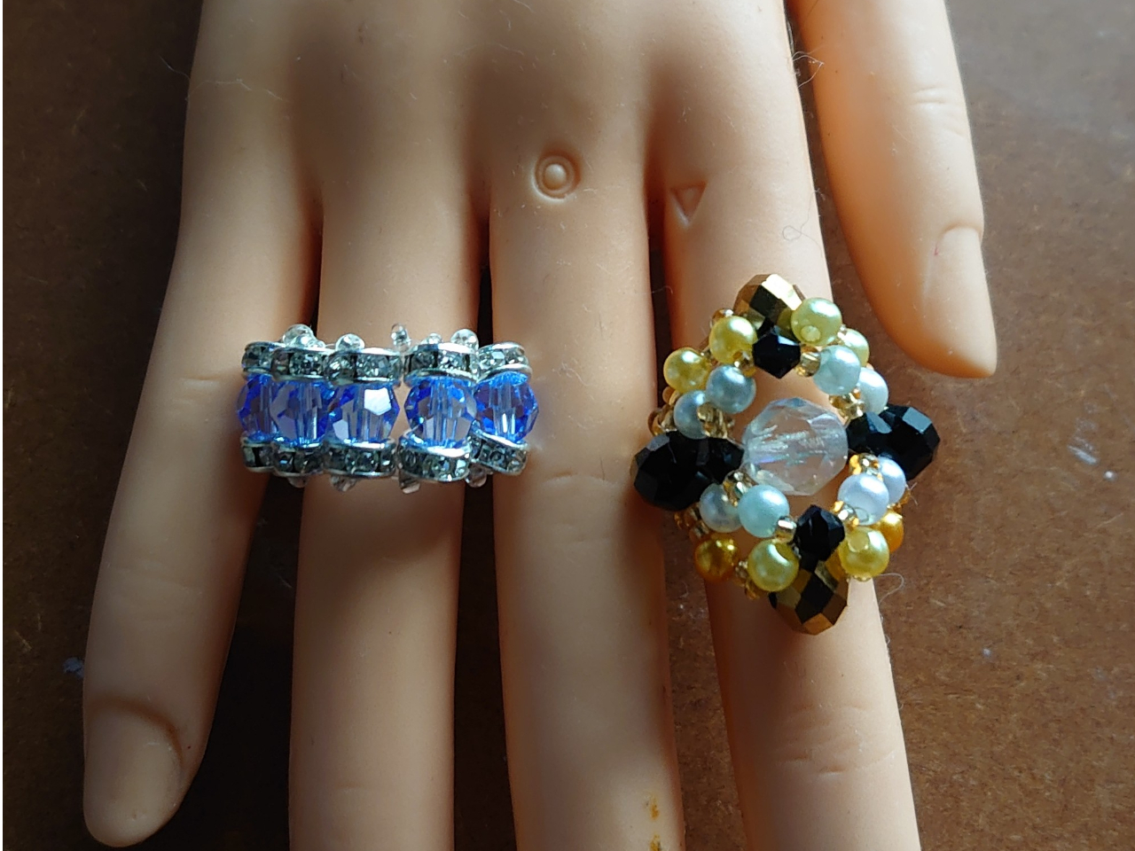 ビーズリングを作ります