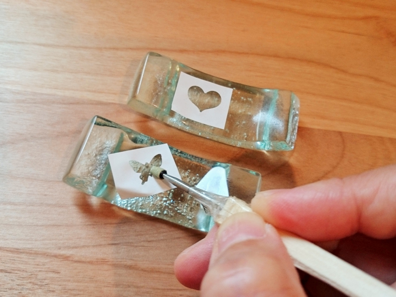 お子様でもできちゃうガラス細工の箸置きづくりです♪