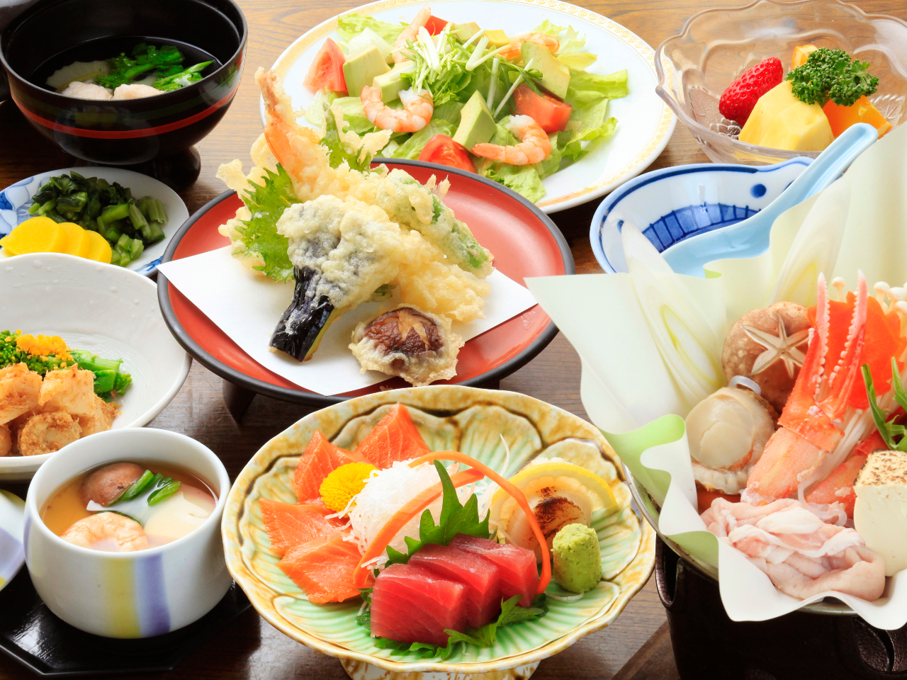 ご宴会Cプラン 季節により素材・盛り付け・器など写真と異なる場合がございます。