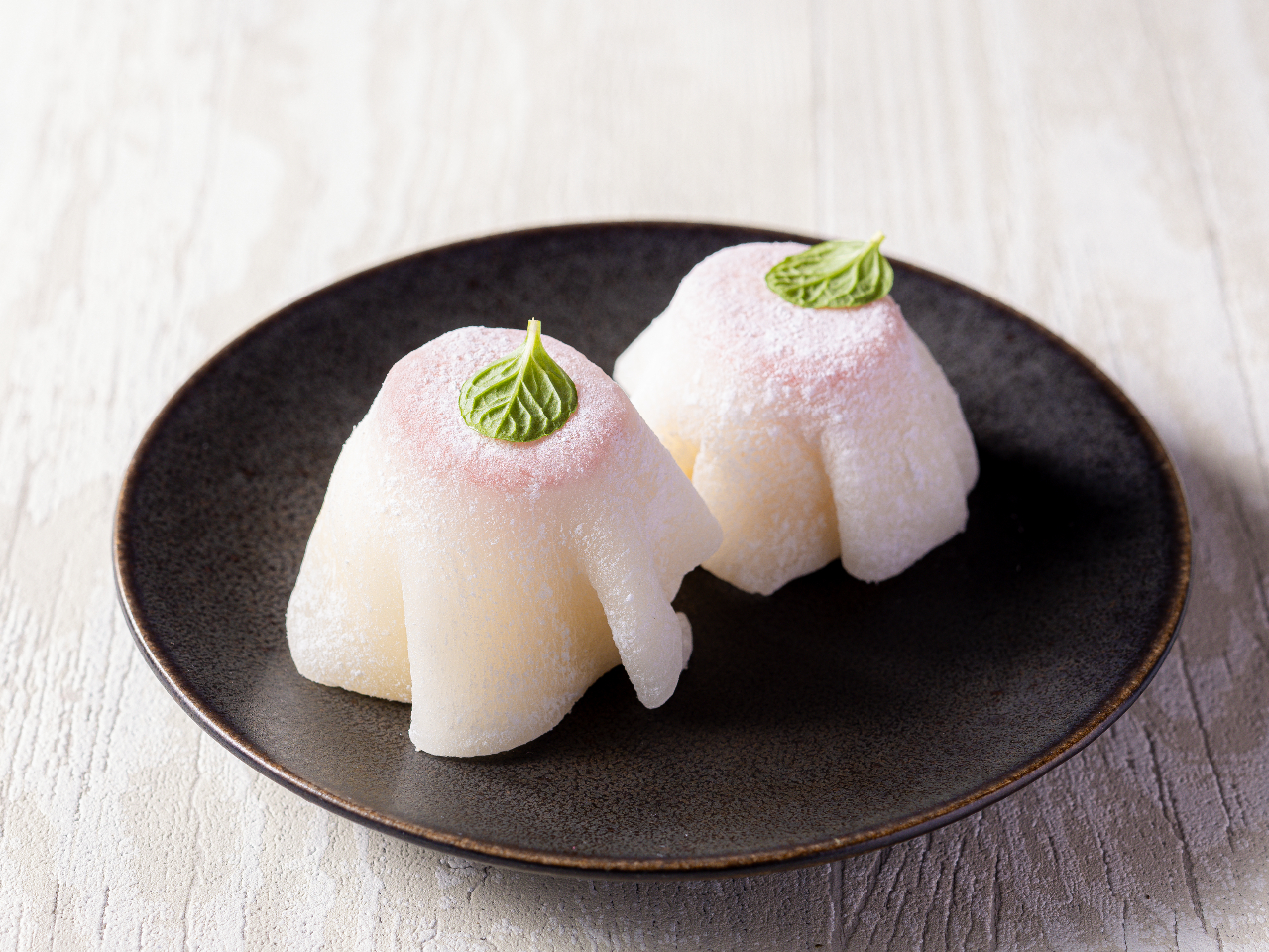 ���炩�ȋ���ŃN���[���`�[�Y�Ƃ��������񂾏�i�Ȉ���T�C�Y�̑啟�B