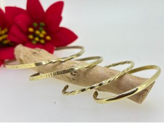 黄色がきれいな和黄銅でつくるバングル