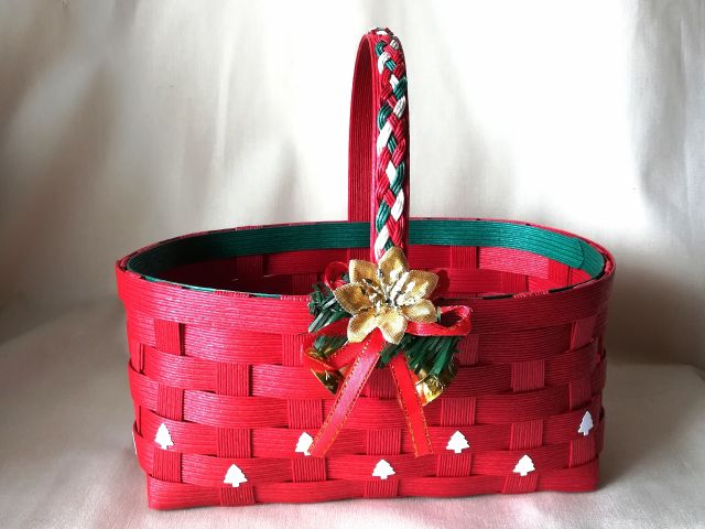 女性やお子様連れにおすすめ クラフトバンドでクリスマスバスケット作り体験 手作りクラフト工房 Country Cat じゃらん遊び体験 女性やお子様連れにおすすめ クラフトバンドでクリスマスバスケット作り体験 手作りクラフト工房 Country Cat じゃらん遊び体験