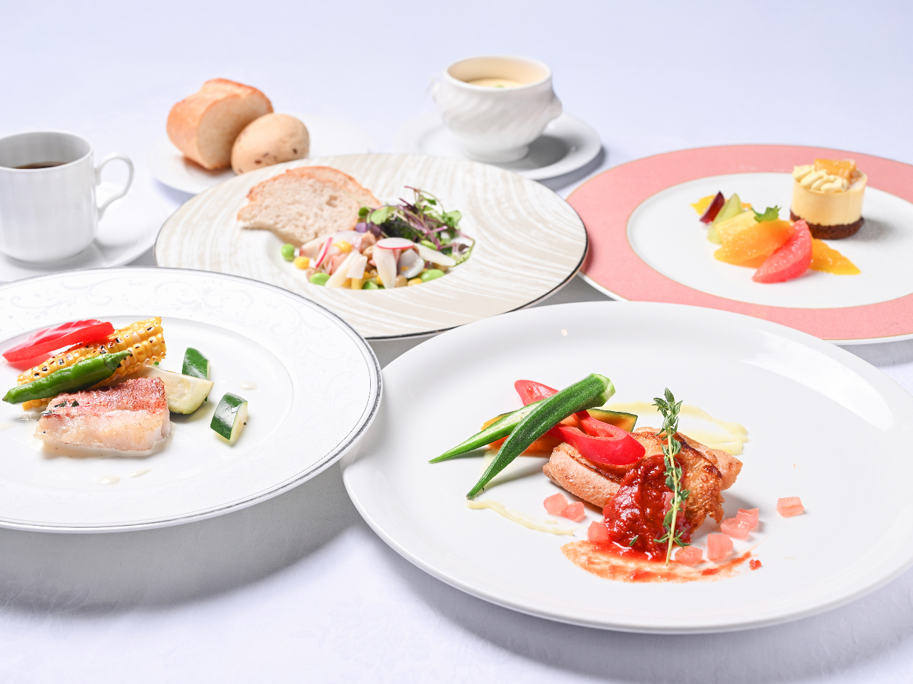 O؂ƃX[vAAAfU[g̃tR[XB 摜̓C[WłBe͎ۂ̓eƂ͈قȂ܂B