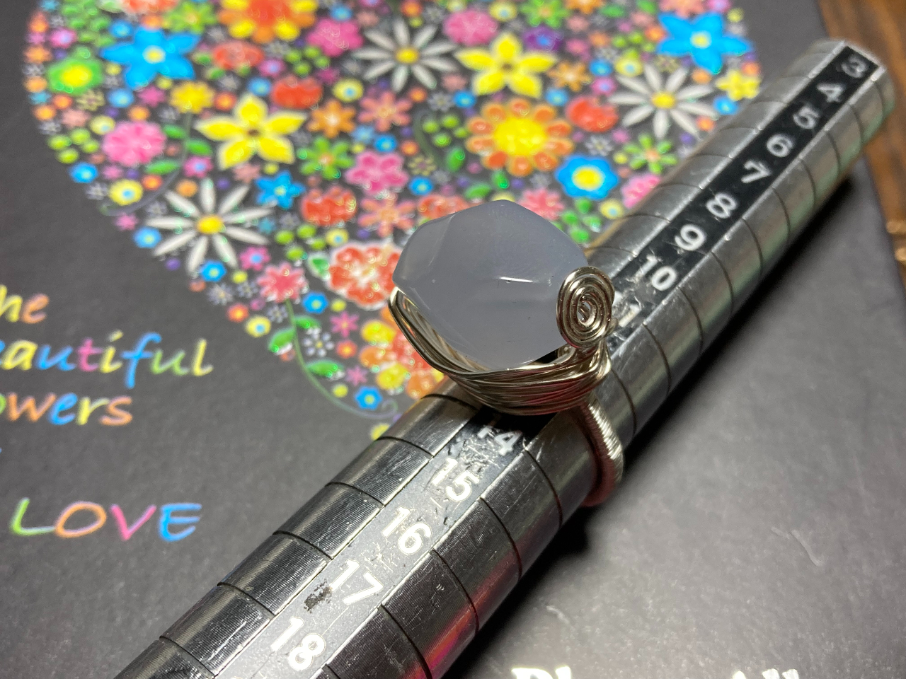 ߑ̌i@VR΂̃C[bsOO@@@@@@@@@@@@@@@@ @@@VR΂ƃC[̐F͓Iׂ܂B