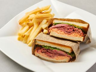 ローストビーフサンドイッチ