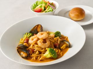 小川農園の生パスタ ペスカトーレ