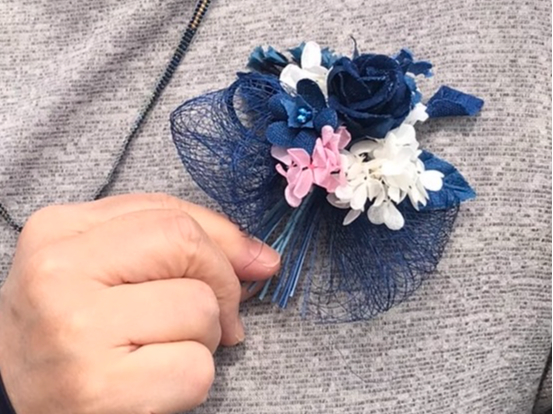 フラワーアクセサリー制作体験♪ミニコサージュorブローチ~女性におすすめ~