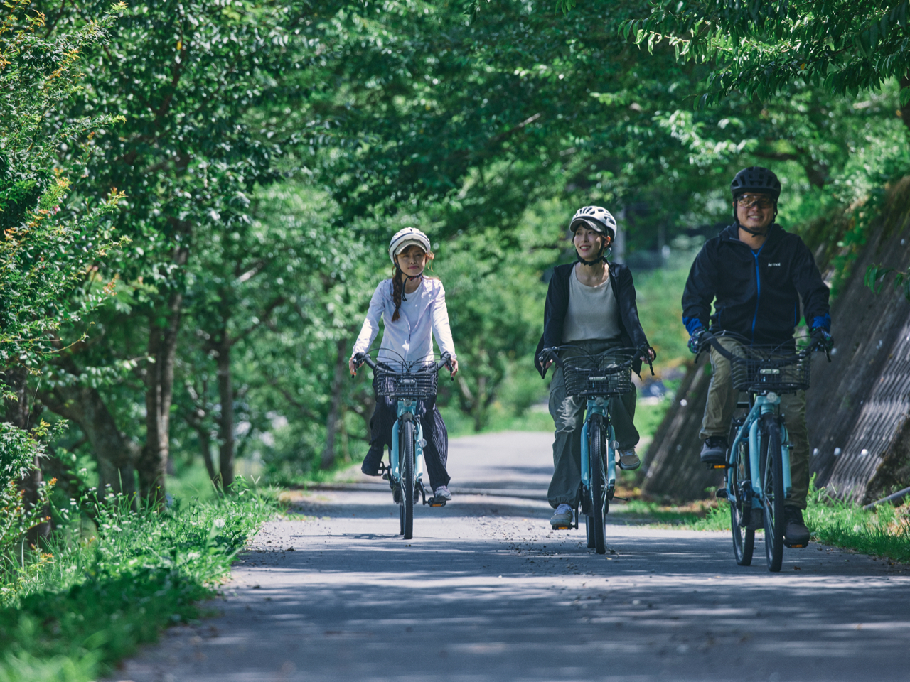 南飛騨・下呂『日本で最も美しい村 馬瀬』の自然を大満喫!Eバイクde里山ポタリン...