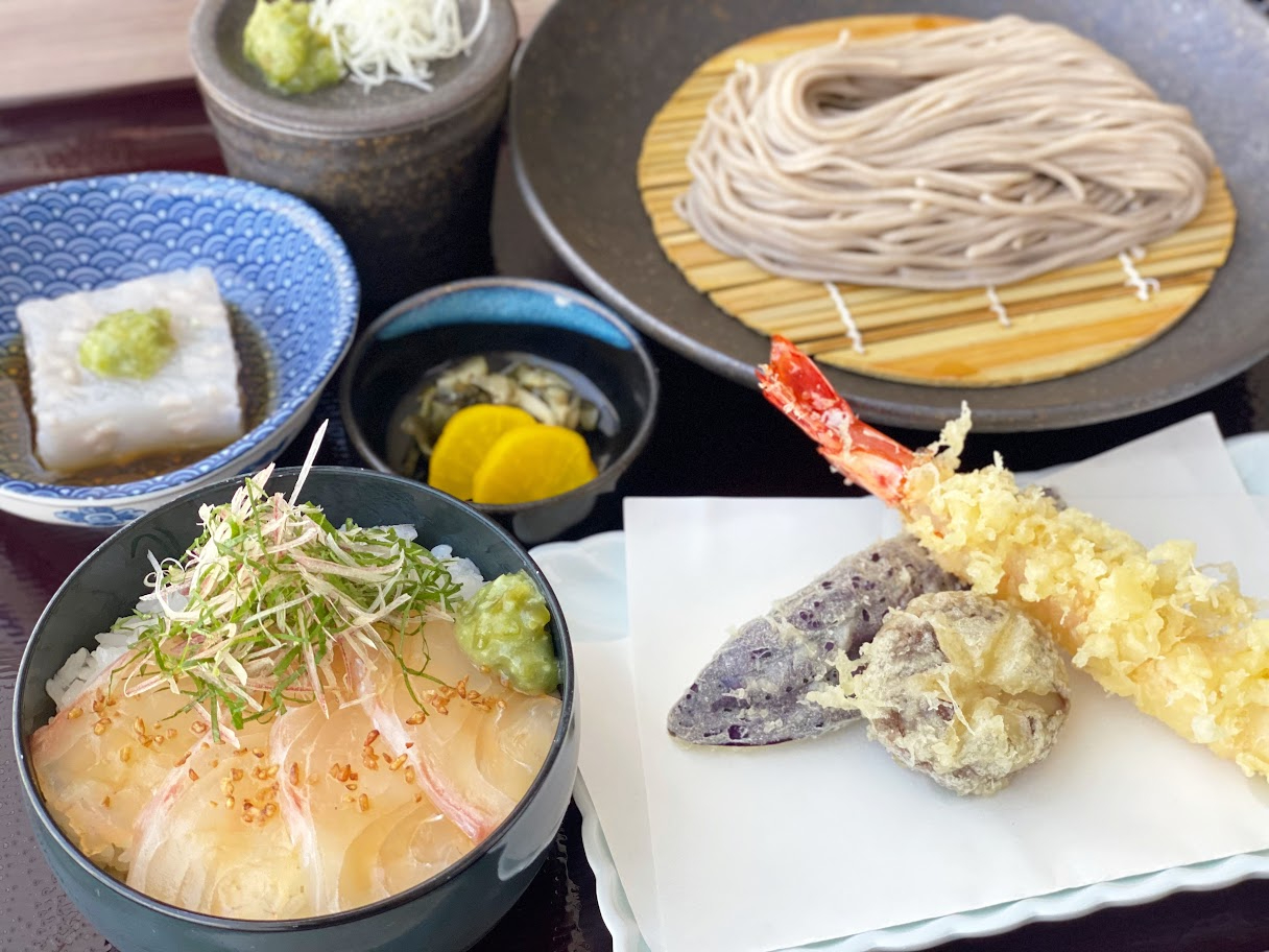 鯛の漬け丼天麩羅そばセット