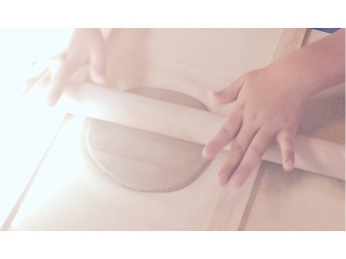 少人数制なので、初めての方も安心♪ 手びねり、ろくろ…お客様の作りたいものに合わせて手法もご選択いただけます。