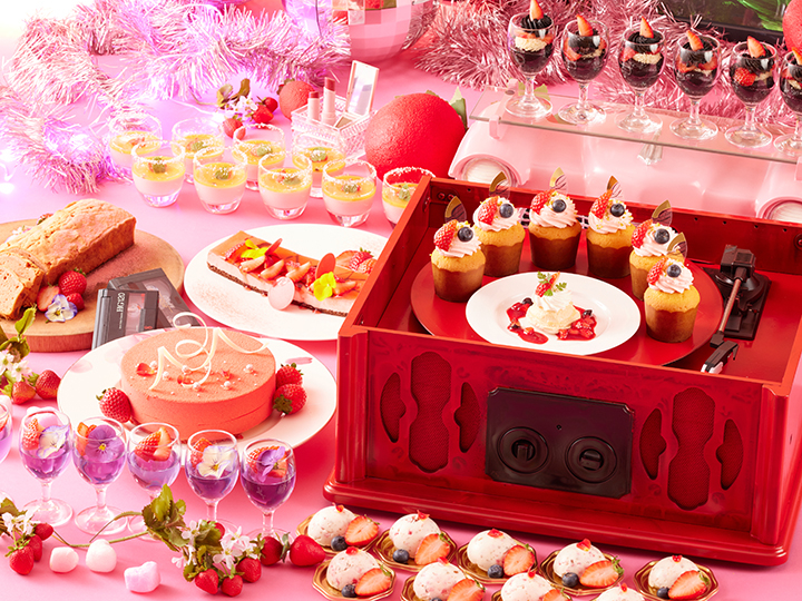 【4/4~4/29 土日祝】ストロベリー&ベリースイーツ ランチブッフェ