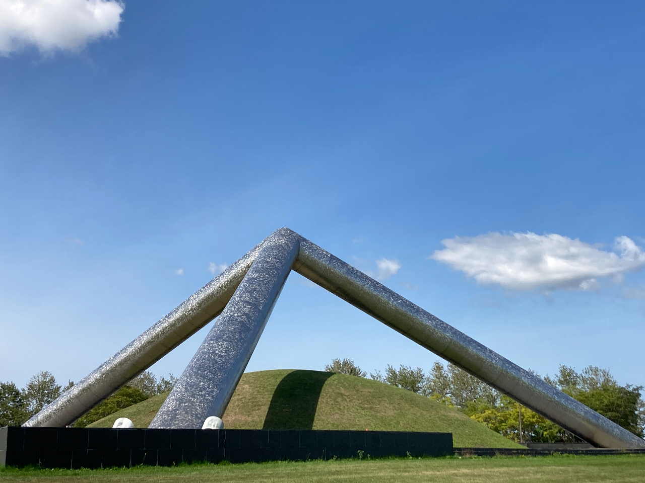 モエレ沼公園 テトラマウンド