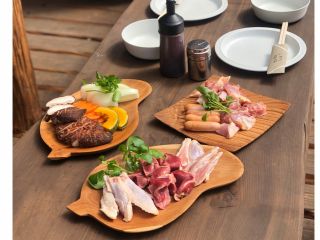 大和肉鶏ミックスコース一人前3000円(写真は2人前です)