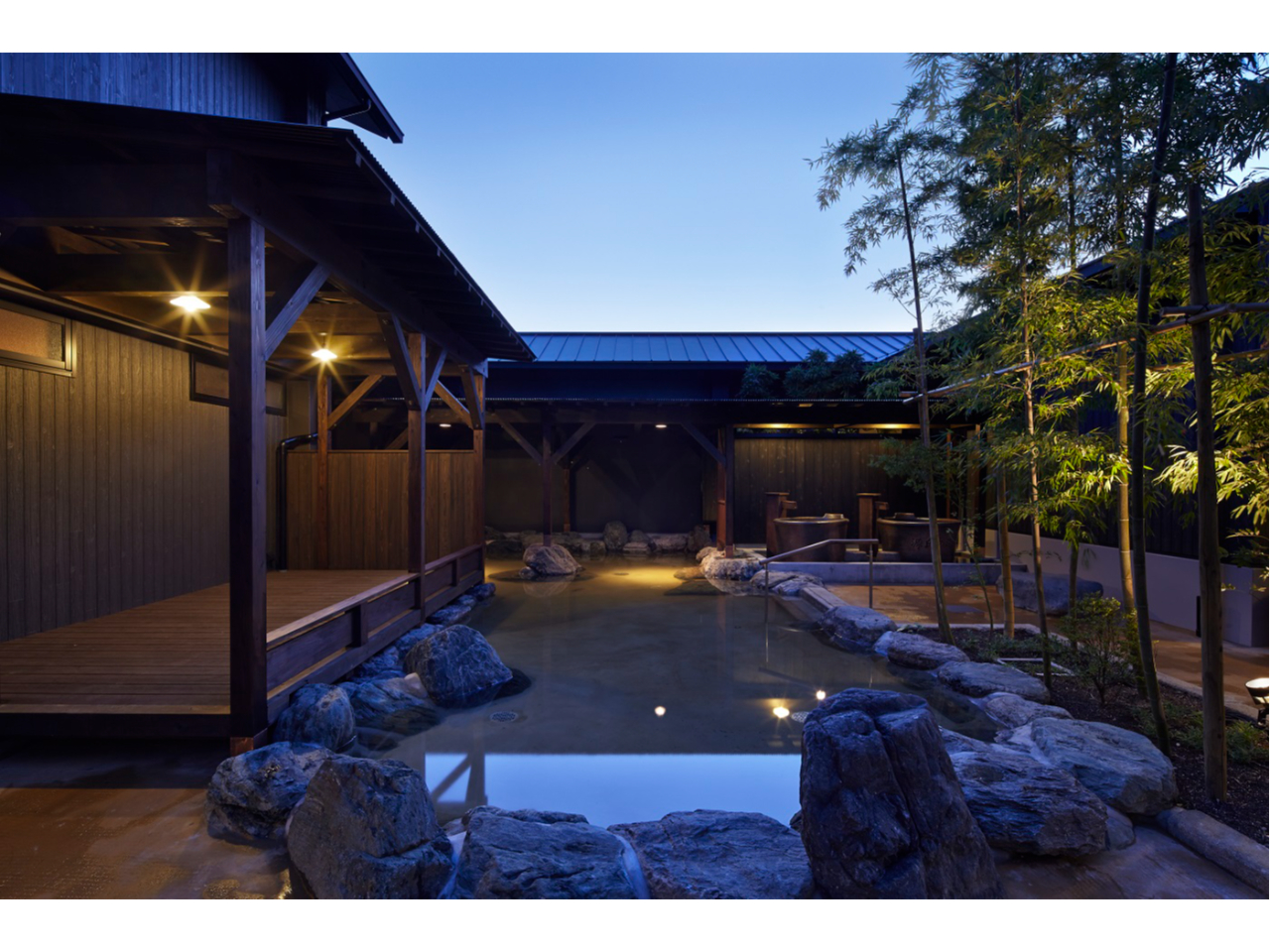 󓒁A[̓̐[ył闁ƐMyĂ̒ٓpӂĂ܂B