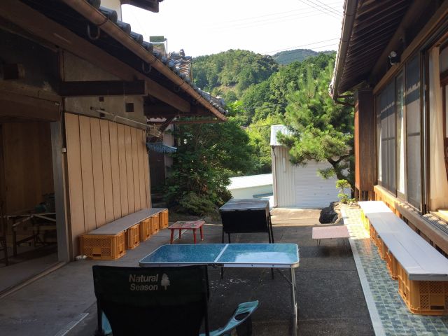 雄大な山を眺めながらご家族、ご友人と楽しいひと時を♪