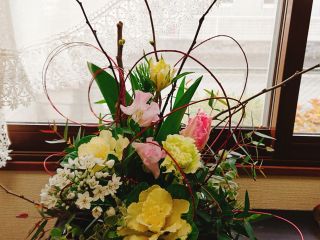 お正月アレンジレッスン フラワーアレンジメントと手ごねパンの教室 雅 じゃらん遊び体験 お正月アレンジレッスン フラワーアレンジメントと手ごねパンの教室 雅 じゃらん遊び体験