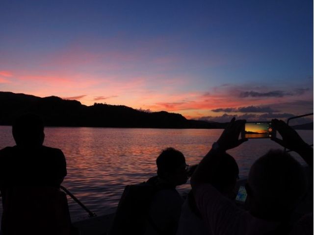 のんびり加計呂麻島3時間ツアー かけろまエッセンシャル 奄美大島 女性 カップル ファミリー お友達にオススメ スローガイド奄美 じゃらん遊び体験 のんびり加計呂麻島3時間ツアー かけろまエッセンシャル 奄美大島 女性 カップル ファミリー お友達にオススメ スローガイド奄美 じゃらん遊び体験