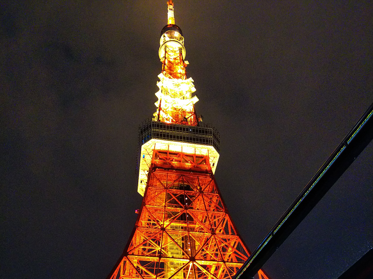 ^[ւܘ_ANZX\łB[̕ւł́AG߂ɂăCgAbvy߂܂B