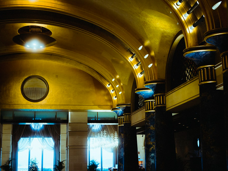 22.5̋𒣂菄点̃r[h[V