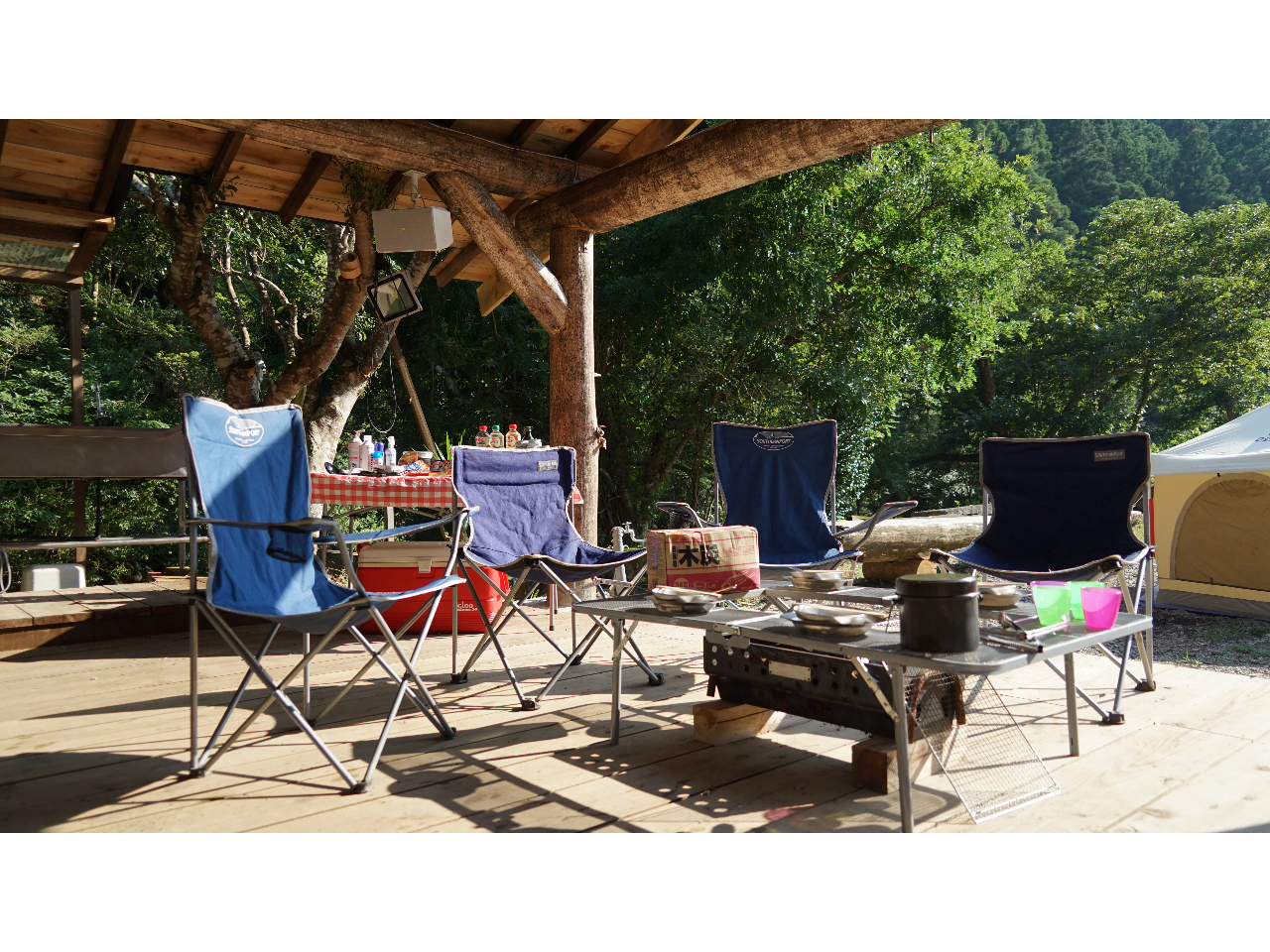 BBQ、キャンプをお楽しみください!ご家族やカップル、友人同士など様々なシーンでご利用いただけます!道具いらずの「手ぶらプラン」もご案内しております!