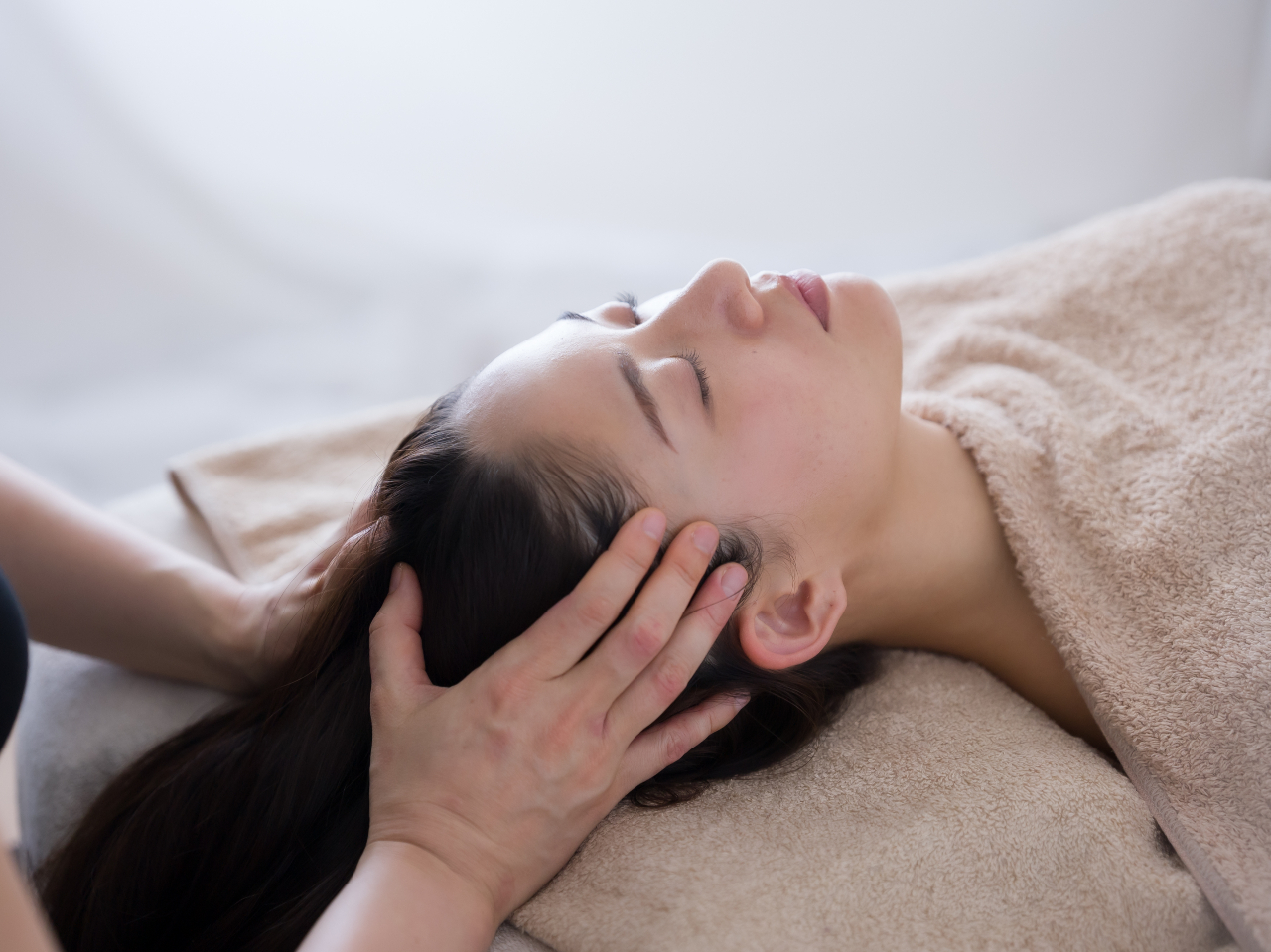 オプションでヘッドマッサージをお付けすることも可能です