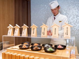 当店の朝食の自慢メニュー「おにぎり」