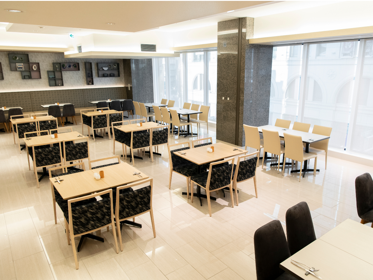 �X���͖��邢�C���[�W�B