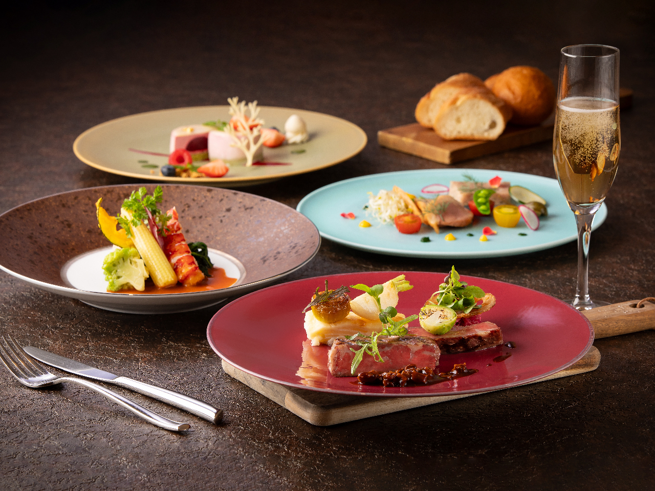 ÑNX}X͂А󑐂ł߂B