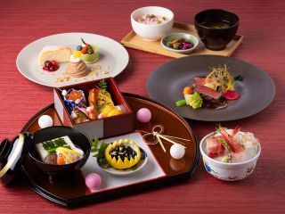 三が日限定の特別ランチです。ご家族での新年のお集りなどにぜひご利用ください。