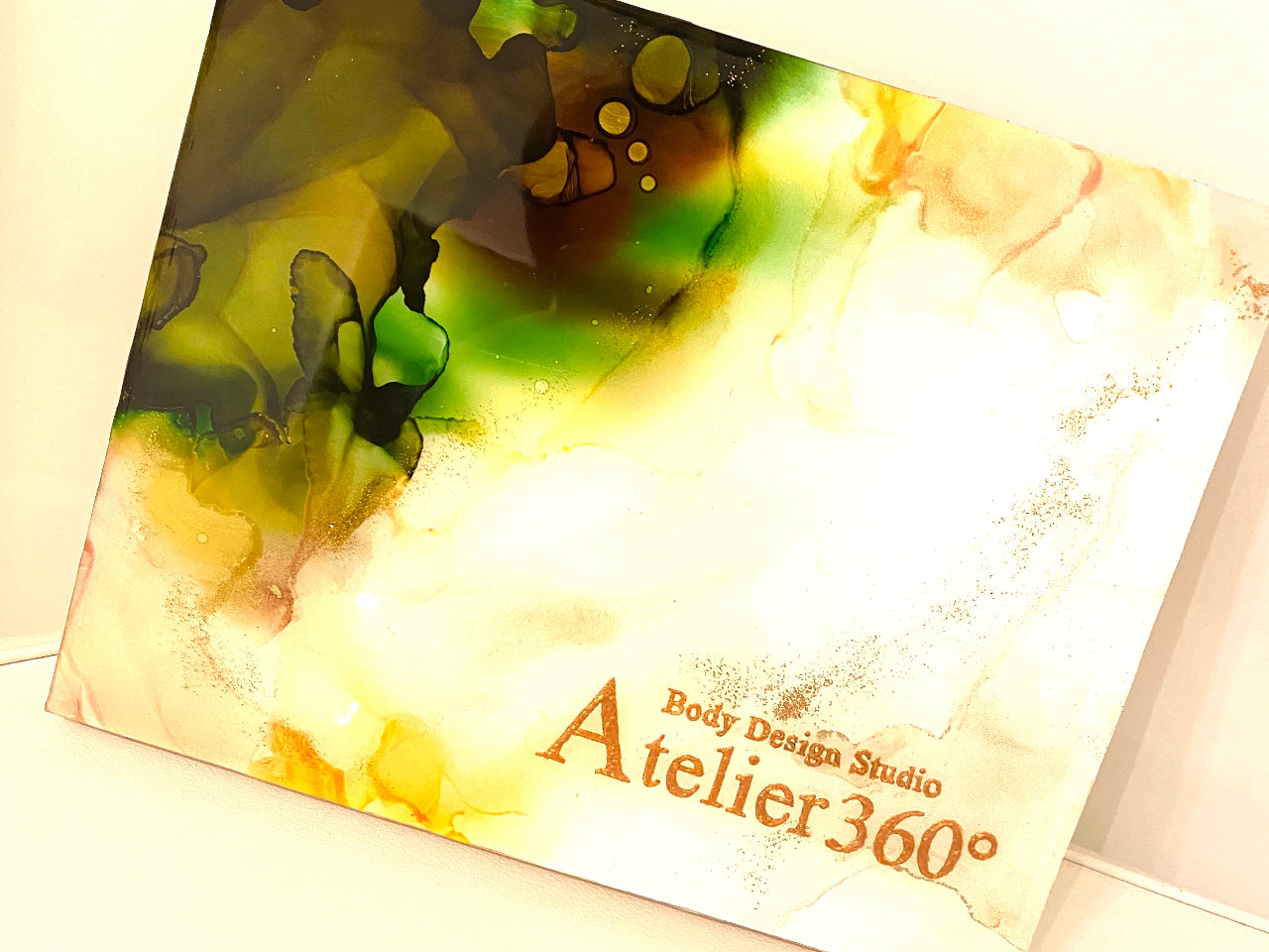 CeAplɕ⃍S鎖ł܂BivX3000~j