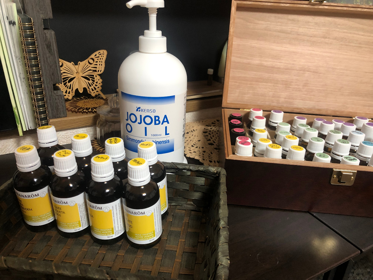 Ntgł́A40ނ̐9̃LAICpӁB{iIȃA}Ntǧ܂B