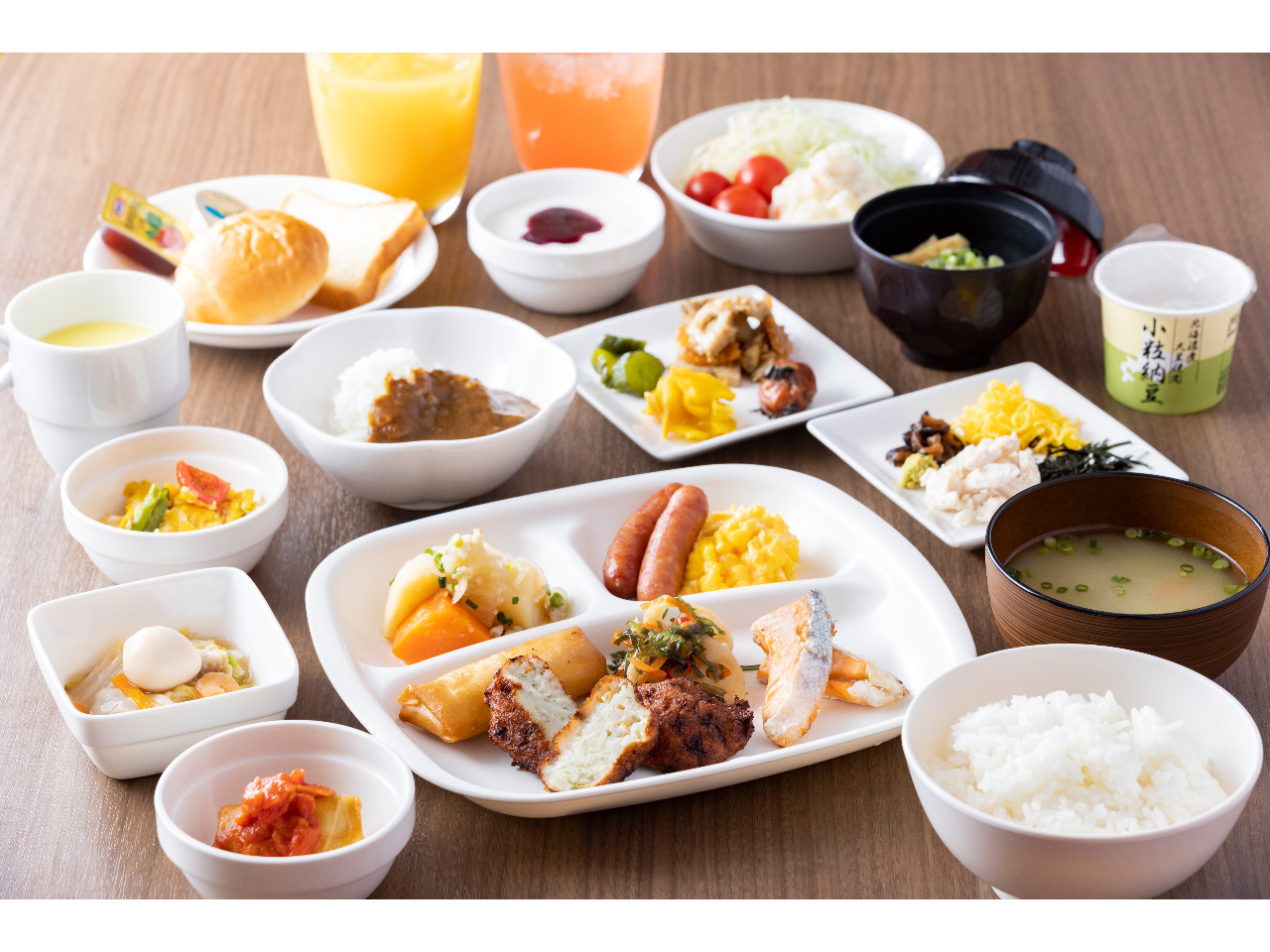 バランスの取れた地元食材を生かした朝食をぜひ。