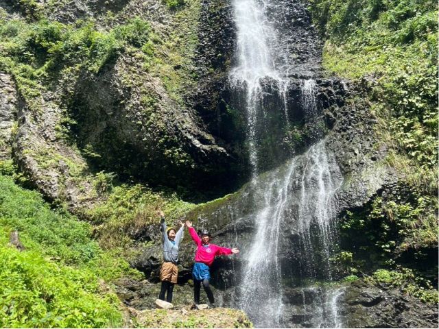 圧巻の滝は感動的です!思い出の映え写真もバッチリ!☆