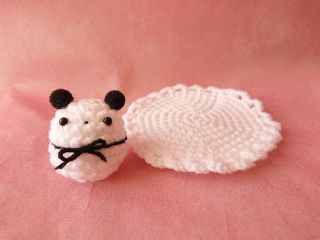 可愛い顔が出来上がってくると更に楽しい 円形平面 パンタのあみぐるみ製作体験 けろりん じゃらん遊び体験