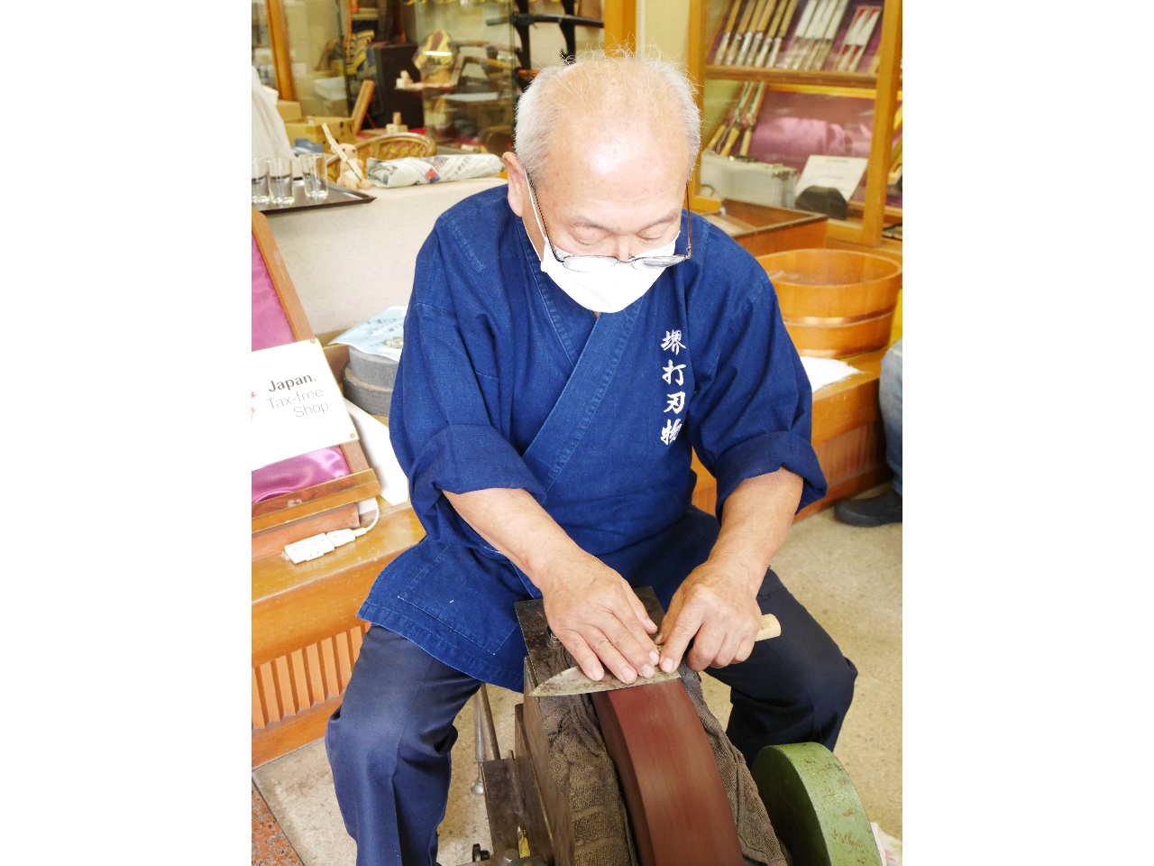 職人歴50年以上の伝統工芸士に学ぶことのできる貴重な機会です。