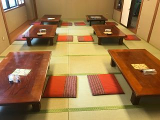 約16〜20人前後対応(4人×5テーブル)