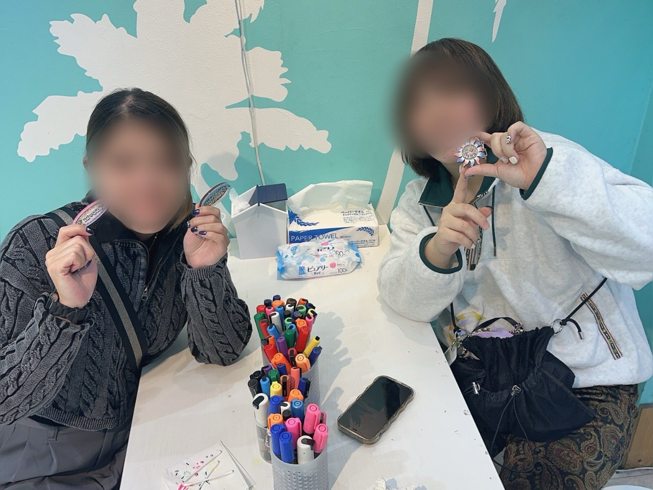 沖縄でここだけ!ポイント・多数の枠から星砂入れ放題にトッピングできる、簡単に可愛く仕上がるオリジナルネームプレートが作れるのはここだけ!