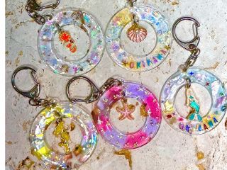 多数のチャームの中からお好きなチャーム選んで、オリジナル感をアップ☆