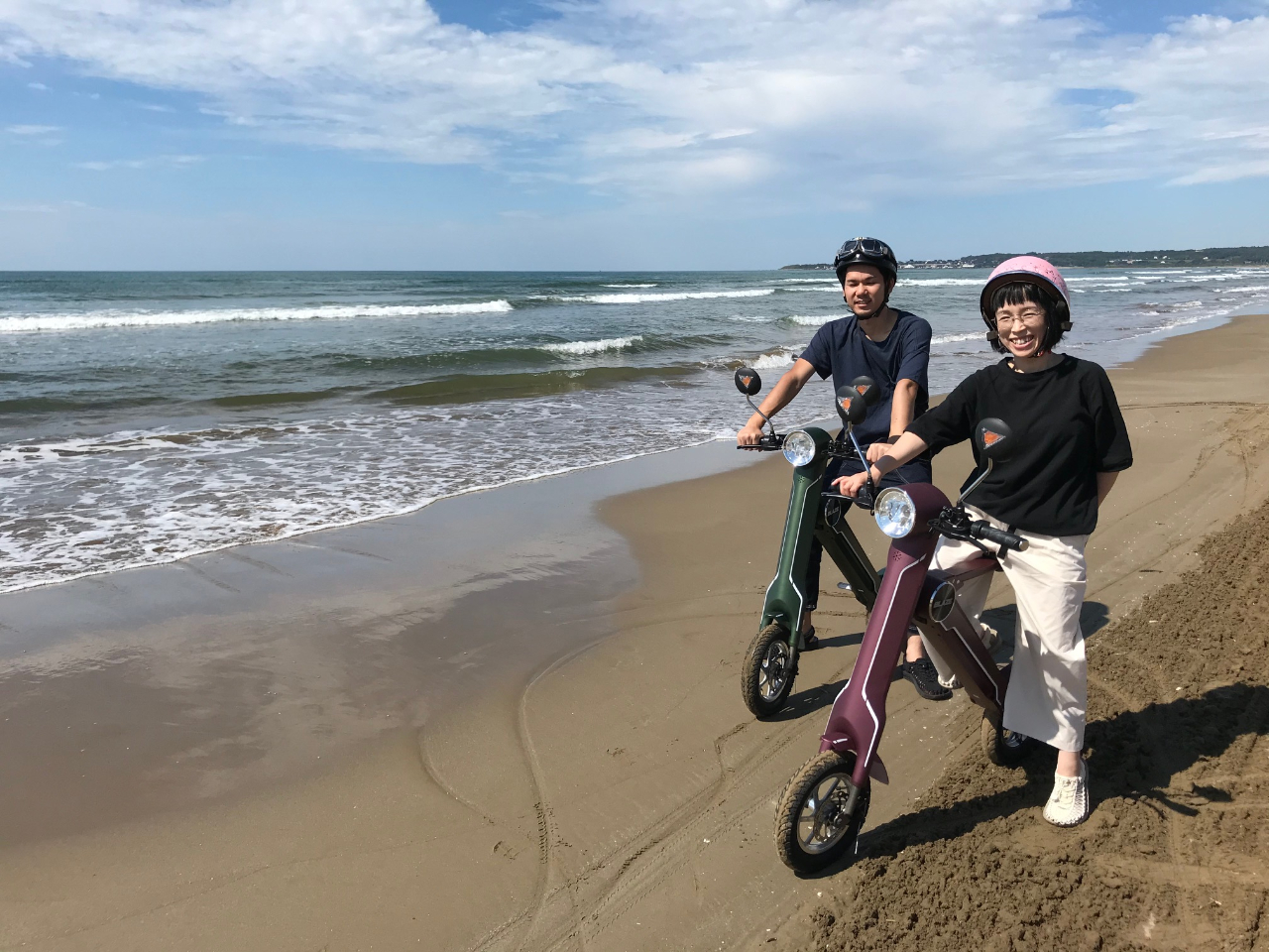 日本でココだけ!未来型EVバイクで砂浜ツーリング!