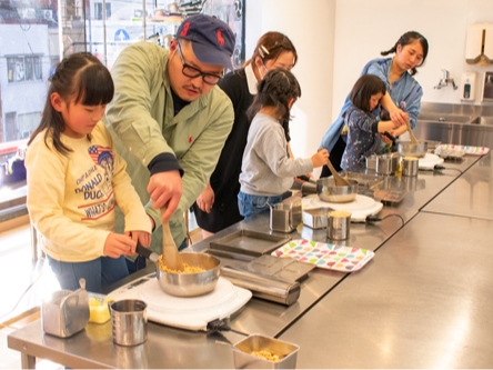 ƑEFBƈꏏɂЁA킵Ă݂ĉI