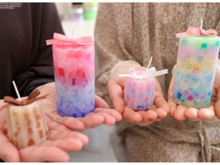 円柱とカヌレ型とお2つ作ることができます。カヌレ型はお好きな色とアロマの香りもつけれますよ^^