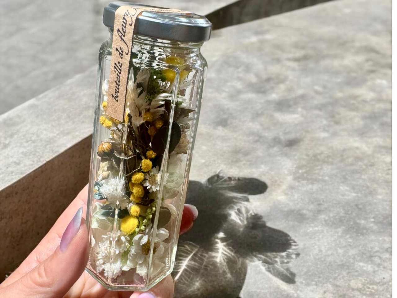 Vj[̃t[{gB̂ԂIŃfUCĂ݂ĂˁBLĥ悤ɔMłԂFȂ܂BMtgɂ߁B