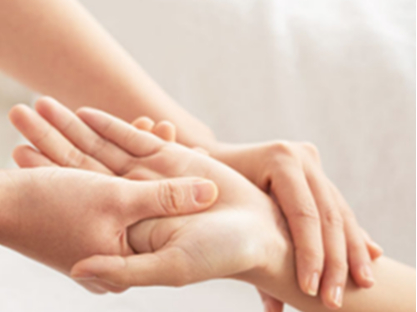 A}Ŗ̃nhg[ggƃGAtbVi[Â̑̌