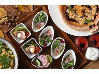 旬の食材を使ったシェフおすすめのメインディッシュ!