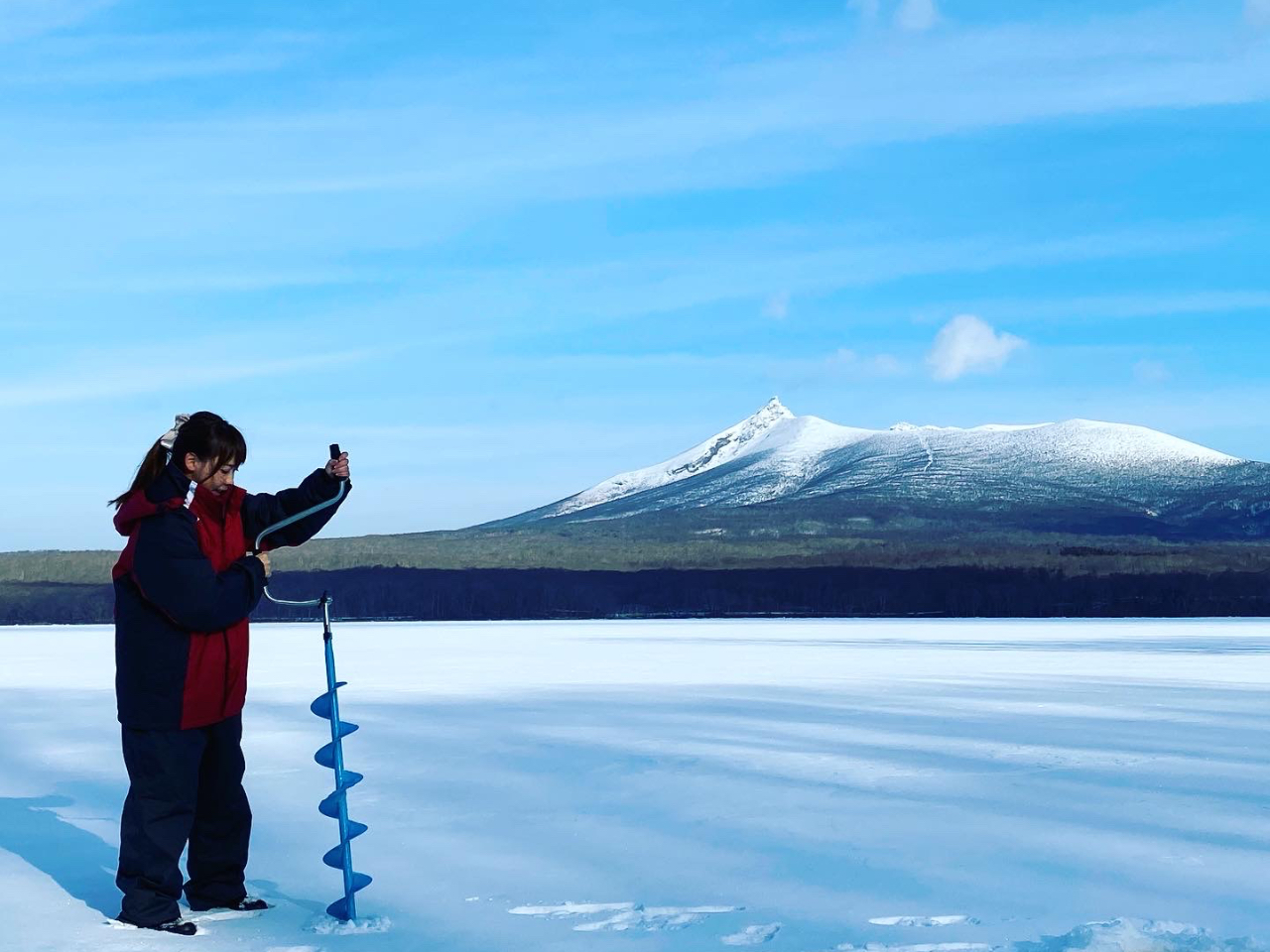 函館大沼氷上ワカサギ釣り完全プライベートツアー！≪大沼管内から無料