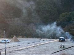 山羊サイトからのキャンプ風景